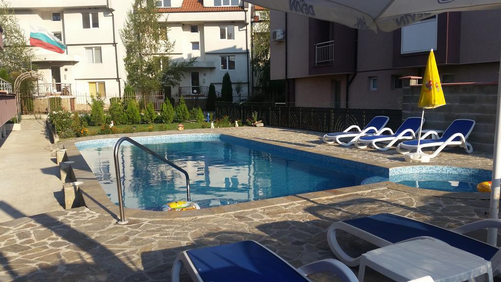 Dimitrov Apartments Burgas by Eksteriør bilde