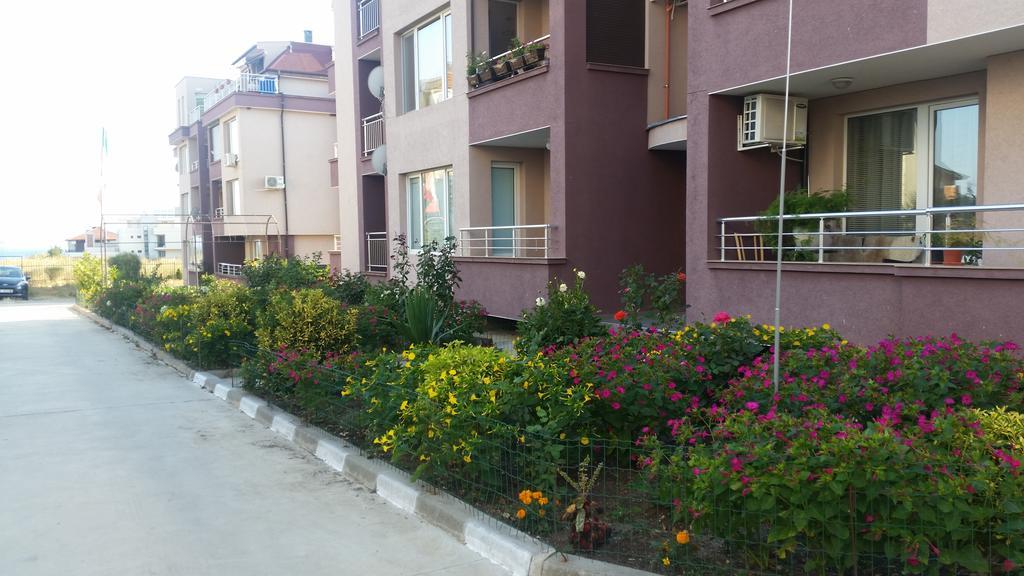 Dimitrov Apartments Burgas by Eksteriør bilde
